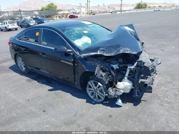 5NPE24AF4GH405298 2016 HYUNDAI SONATA - Image 1