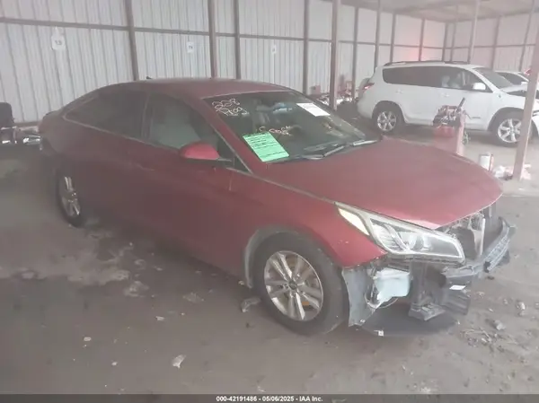 5NPE24AF4GH409030 2016 HYUNDAI SONATA - Image 1