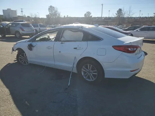 5NPE24AF4GH410484 2016 HYUNDAI SONATA - Image 2