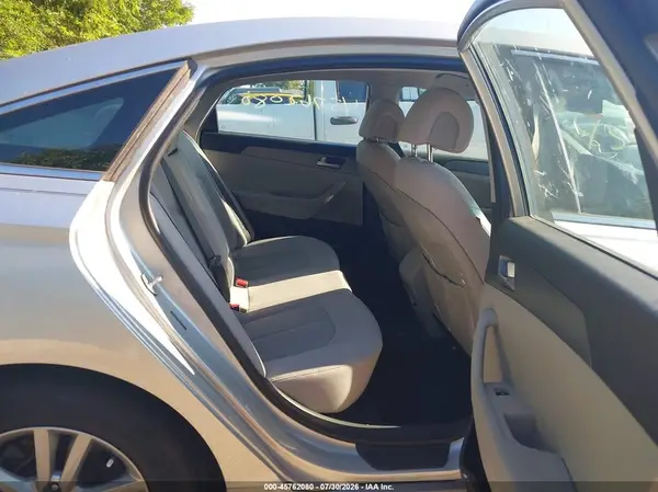 5NPE24AF4GH411165 2016 HYUNDAI SONATA - Image 8