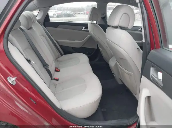 5NPE24AF4GH417807 2016 HYUNDAI SONATA - Image 8