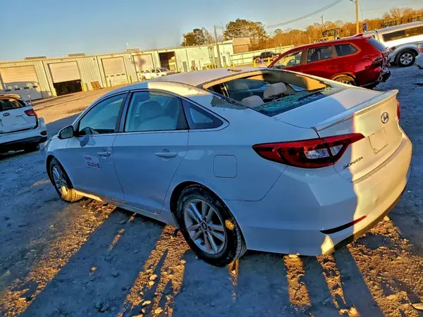 5NPE24AF4GH419301 2016 HYUNDAI SONATA - Image 2