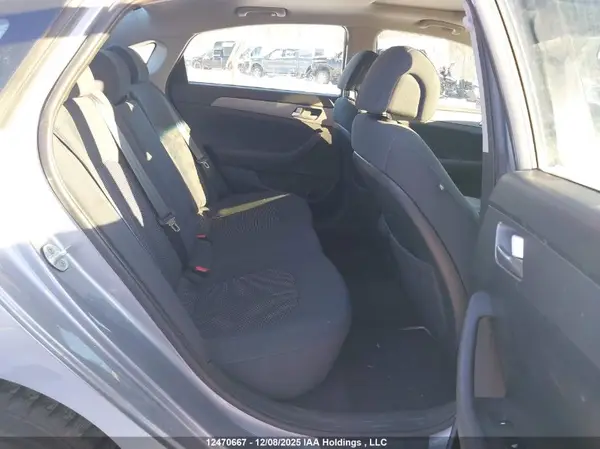 5NPE24AF4GH431397 2016 HYUNDAI SONATA - Image 8