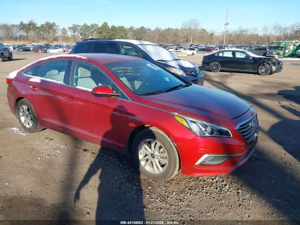 5NPE24AF4GH432369 2016 HYUNDAI SONATA - Image 1