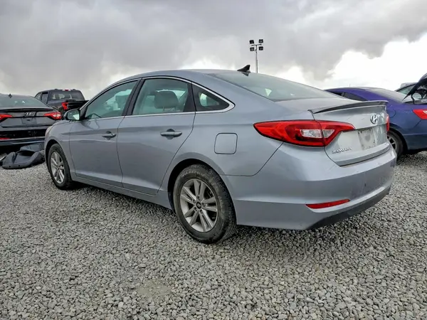 5NPE24AF4HH444006 2017 HYUNDAI SONATA - Image 2