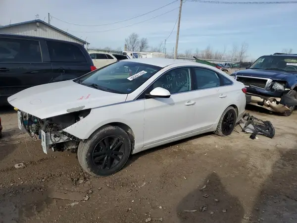 5NPE24AF4HH444653 2017 HYUNDAI SONATA - Image 1