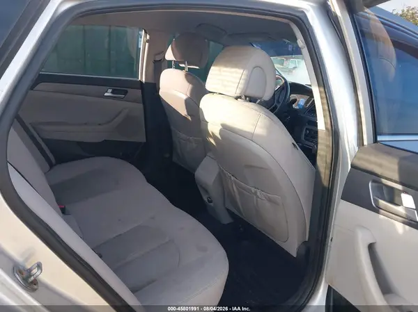 5NPE24AF4HH445317 2017 HYUNDAI SONATA - Image 8