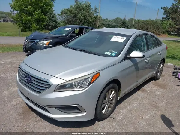 5NPE24AF4HH445933 2017 HYUNDAI SONATA - Image 2