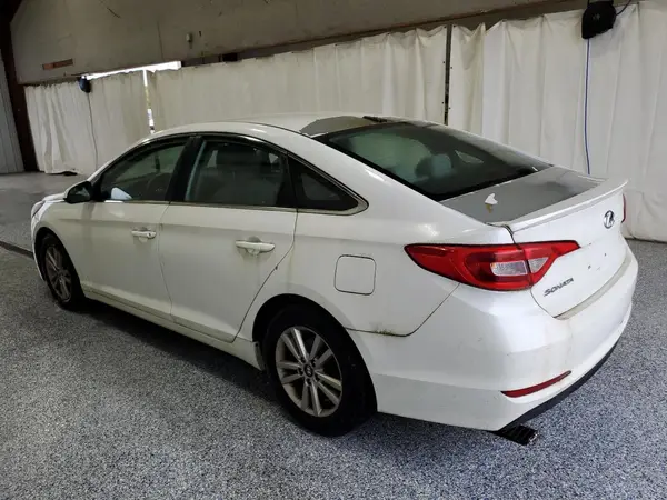 5NPE24AF4HH447374 2017 HYUNDAI SONATA - Image 2