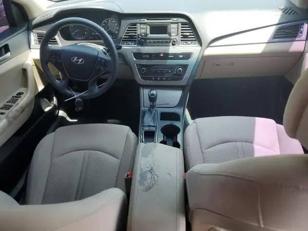 5NPE24AF4HH452753 2017 HYUNDAI SONATA - Image 8