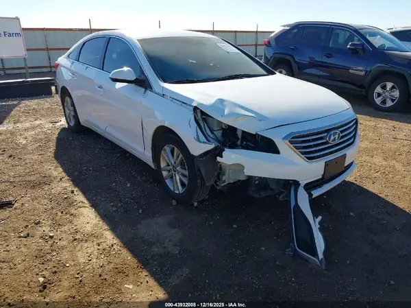 5NPE24AF4HH453031 2017 HYUNDAI SONATA