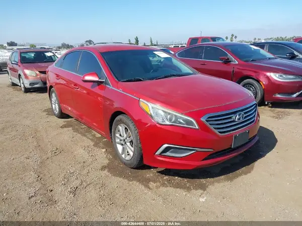 5NPE24AF4HH458911 2017 HYUNDAI SONATA - Image 1