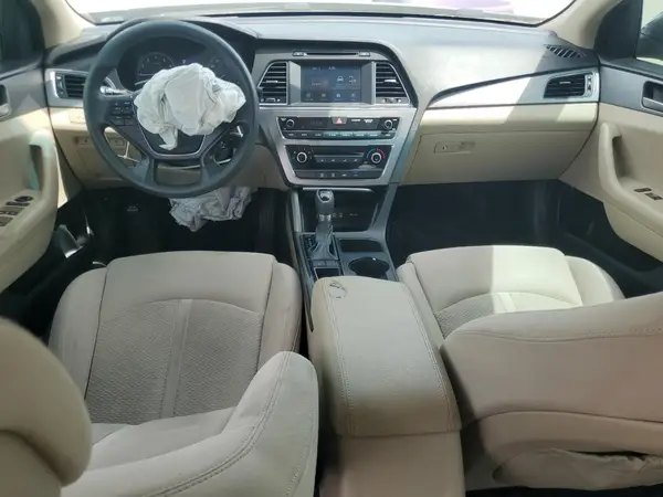 5NPE24AF4HH460691 2017 HYUNDAI SONATA - Image 8