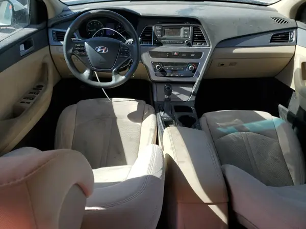 5NPE24AF4HH461095 2017 HYUNDAI SONATA - Image 8