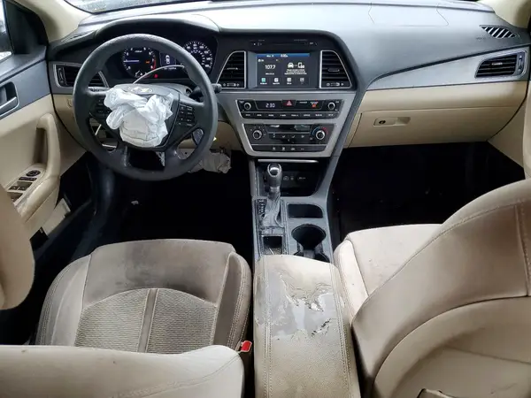 5NPE24AF4HH462506 2017 HYUNDAI SONATA - Image 8