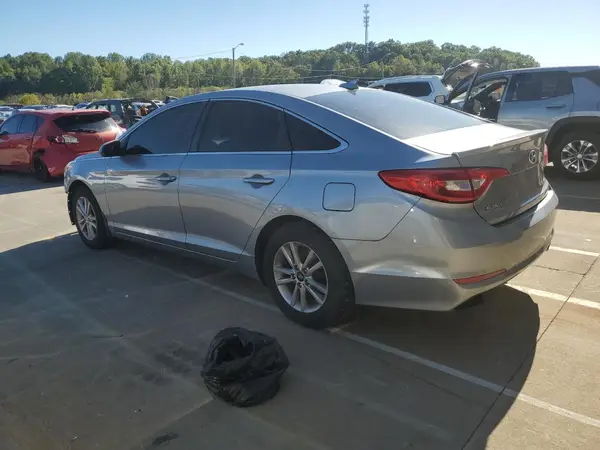 5NPE24AF4HH462781 2017 HYUNDAI SONATA - Image 2