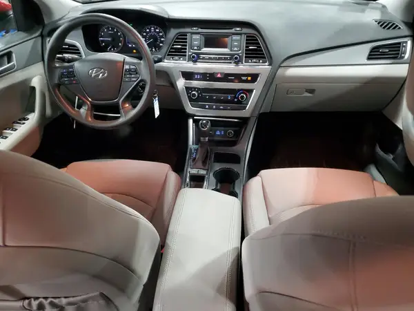 5NPE24AF4HH463932 2017 HYUNDAI SONATA - Image 8