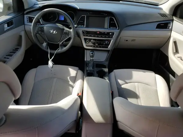 5NPE24AF4HH466166 2017 HYUNDAI SONATA - Image 8