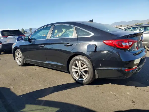 5NPE24AF4HH473358 2017 HYUNDAI SONATA - Image 2