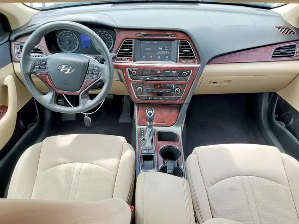 5NPE24AF4HH473604 2017 HYUNDAI SONATA - Image 8