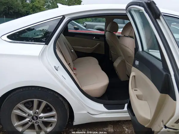 5NPE24AF4HH473912 2017 HYUNDAI SONATA - Image 8