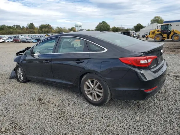 5NPE24AF4HH474302 2017 HYUNDAI SONATA - Image 2