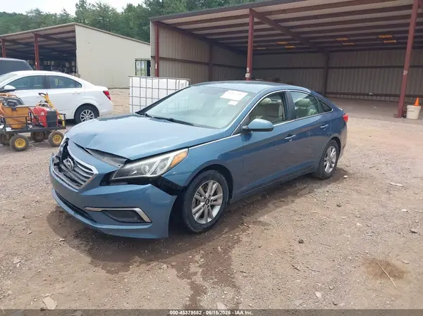 5NPE24AF4HH474784 2017 HYUNDAI SONATA - Image 2