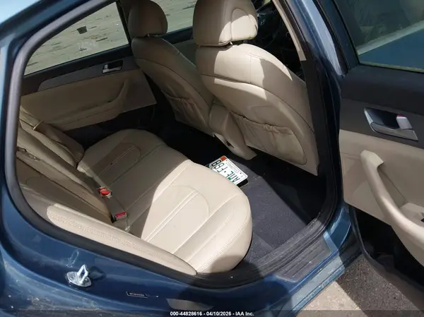 5NPE24AF4HH478026 2017 HYUNDAI SONATA - Image 8