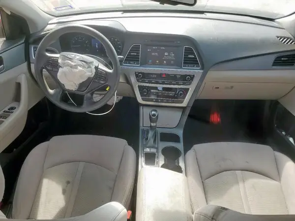 5NPE24AF4HH480407 2017 HYUNDAI SONATA - Image 8