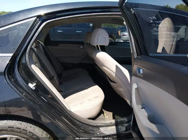 5NPE24AF4HH484540 2017 HYUNDAI SONATA - Image 8