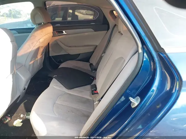 5NPE24AF4HH487924 2017 HYUNDAI SONATA - Image 8