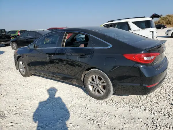 5NPE24AF4HH488314 2017 HYUNDAI SONATA - Image 2