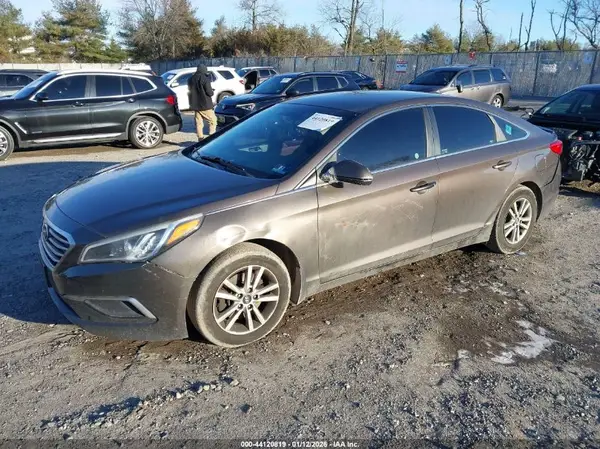 5NPE24AF4HH490113 2017 HYUNDAI SONATA - Image 2
