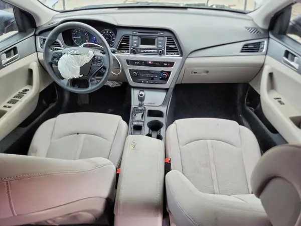 5NPE24AF4HH490709 2017 HYUNDAI SONATA - Image 8