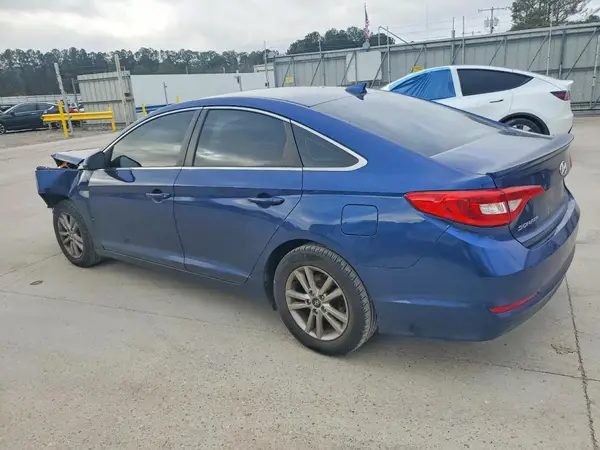 5NPE24AF4HH491889 2017 HYUNDAI SONATA - Image 2