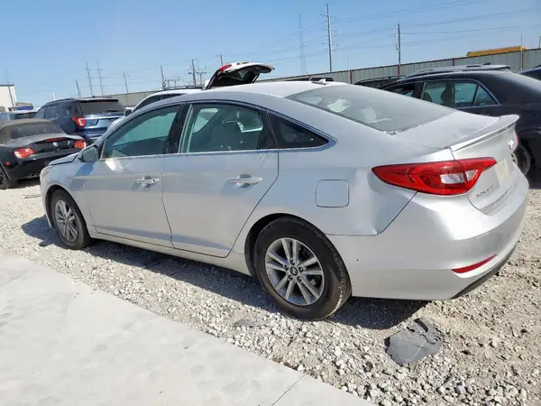 5NPE24AF4HH494484 2017 HYUNDAI SONATA - Image 2