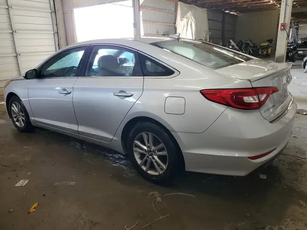 5NPE24AF4HH494954 2017 HYUNDAI SONATA - Image 2