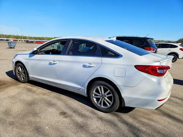 5NPE24AF4HH496543 2017 HYUNDAI SONATA - Image 2
