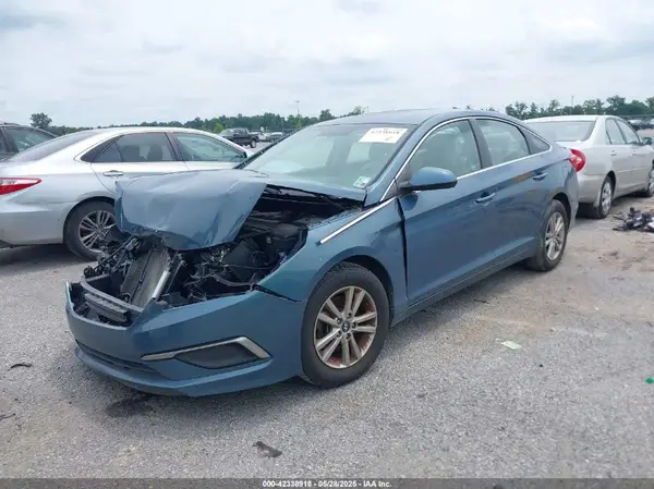 5NPE24AF4HH497515 2017 HYUNDAI SONATA - Image 2