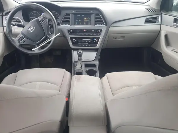 5NPE24AF4HH501143 2017 HYUNDAI SONATA - Image 8