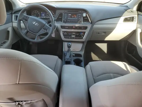 5NPE24AF4HH501580 2017 HYUNDAI SONATA - Image 8
