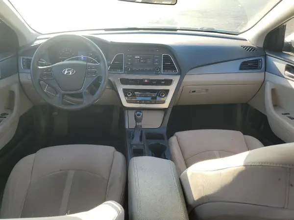 5NPE24AF4HH502843 2017 HYUNDAI SONATA - Image 8