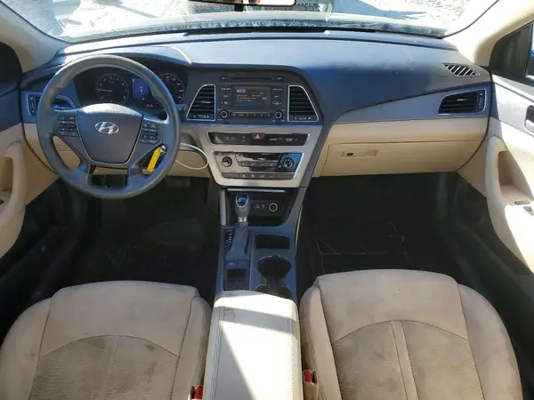 5NPE24AF4HH503782 2017 HYUNDAI SONATA - Image 8
