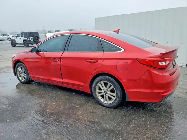 5NPE24AF4HH504379 2017 HYUNDAI SONATA - Image 2