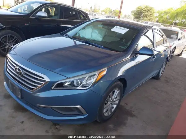 5NPE24AF4HH507668 2017 HYUNDAI SONATA - Image 2