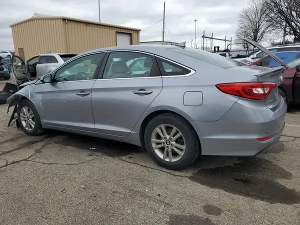 5NPE24AF4HH508934 2017 HYUNDAI SONATA - Image 2