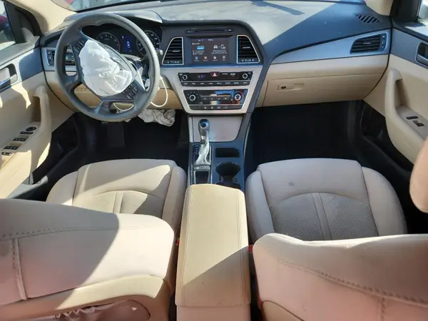5NPE24AF4HH513213 2017 HYUNDAI SONATA - Image 8