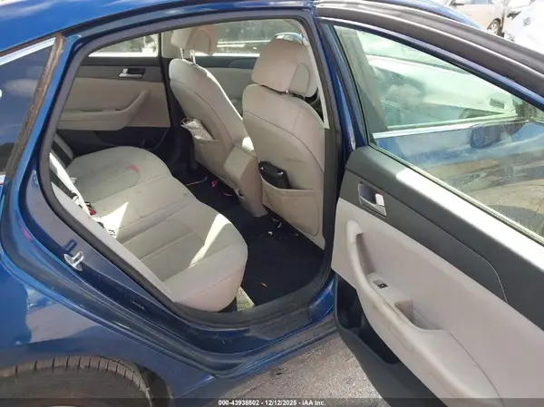 5NPE24AF4HH513499 2017 HYUNDAI SONATA - Image 8