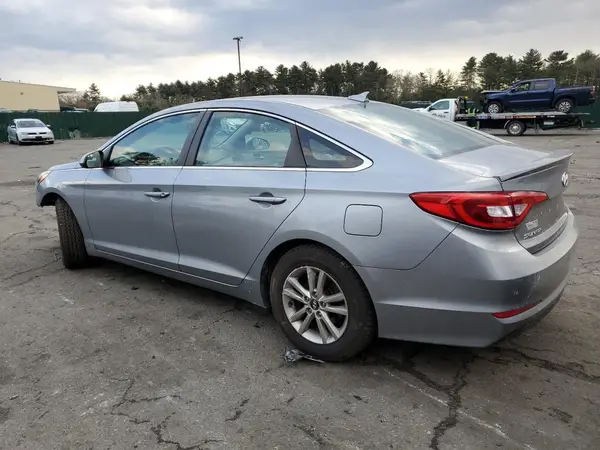 5NPE24AF4HH514796 2017 HYUNDAI SONATA - Image 2