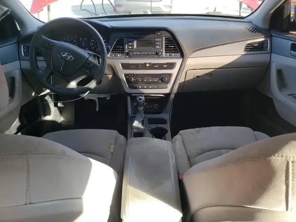5NPE24AF4HH515950 2017 HYUNDAI SONATA - Image 8